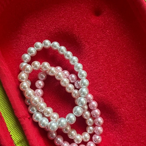 Jewelry - Picture 6 of 11